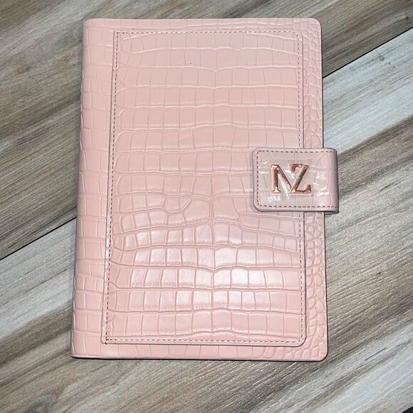 Nadege Zitelli Portfolio Tablet Pink Leather Case - Picture 1 of 9